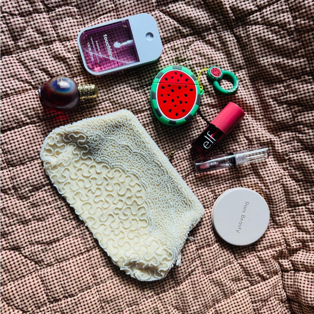 Vintage Cream Clutch